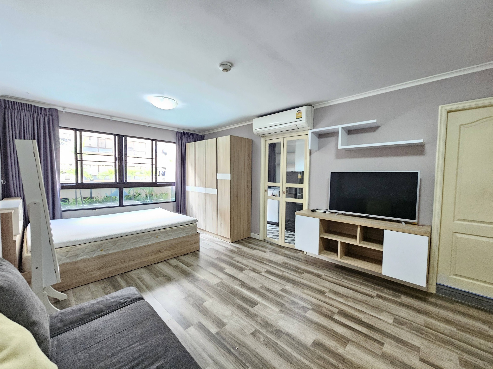 ประกาศฟรี! ซื้อ-ขาย-เช่า คอนโด บ้าน ทาวน์โฮม ที่ดิน และพื้นที่เชิงพาณิชย์ทั่วประเทศไทย ทุกทำเล ทุกงบประมาณ ไม่มีค่าใช้จ่าย ลงง่าย ขายไว เข้าถึงผู้ซื้อโดยตรง 5 293649pic4.jpg