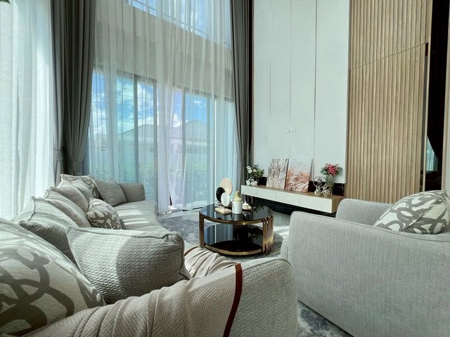 ประกาศฟรี! ซื้อ-ขาย-เช่า คอนโด บ้าน ทาวน์โฮม ที่ดิน และพื้นที่เชิงพาณิชย์ทั่วประเทศไทย ทุกทำเล ทุกงบประมาณ ไม่มีค่าใช้จ่าย ลงง่าย ขายไว เข้าถึงผู้ซื้อโดยตรง 3 252904pic2.jpg