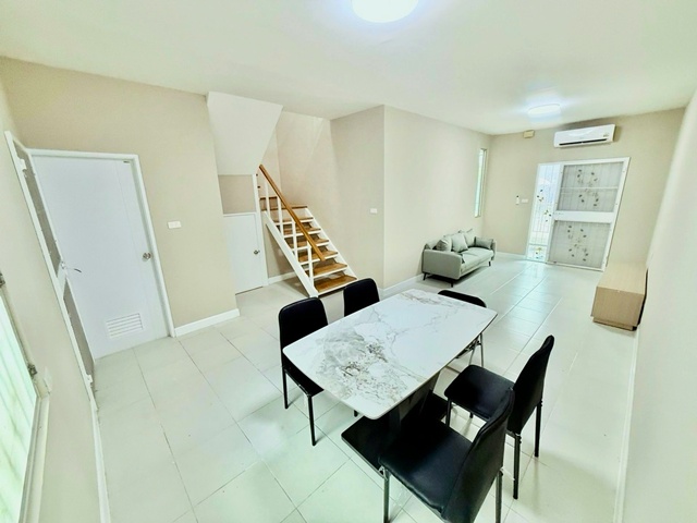 ประกาศฟรี! ซื้อ-ขาย-เช่า คอนโด บ้าน ทาวน์โฮม ที่ดิน และพื้นที่เชิงพาณิชย์ทั่วประเทศไทย ทุกทำเล ทุกงบประมาณ ไม่มีค่าใช้จ่าย ลงง่าย ขายไว เข้าถึงผู้ซื้อโดยตรง 3 252937pic2.jpg