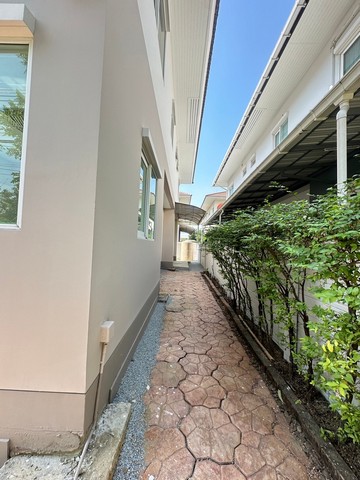 ประกาศฟรี! ซื้อ-ขาย-เช่า คอนโด บ้าน ทาวน์โฮม ที่ดิน และพื้นที่เชิงพาณิชย์ทั่วประเทศไทย ทุกทำเล ทุกงบประมาณ ไม่มีค่าใช้จ่าย ลงง่าย ขายไว เข้าถึงผู้ซื้อโดยตรง 4 252896pic3.jpg