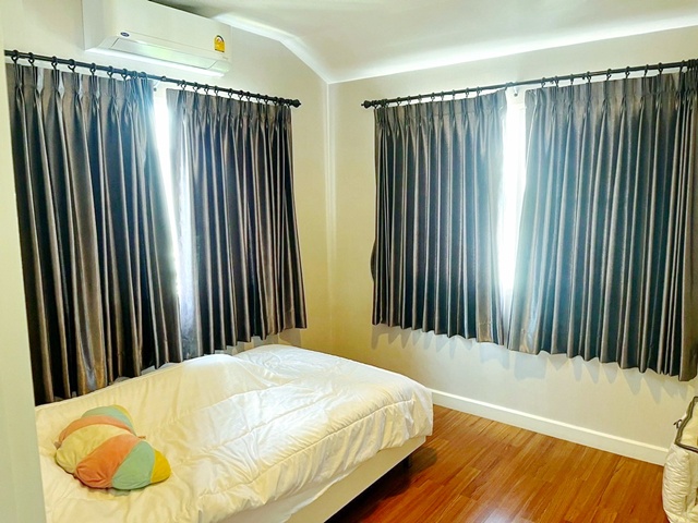 ประกาศฟรี! ซื้อ-ขาย-เช่า คอนโด บ้าน ทาวน์โฮม ที่ดิน และพื้นที่เชิงพาณิชย์ทั่วประเทศไทย ทุกทำเล ทุกงบประมาณ ไม่มีค่าใช้จ่าย ลงง่าย ขายไว เข้าถึงผู้ซื้อโดยตรง 5 252932pic4.jpg