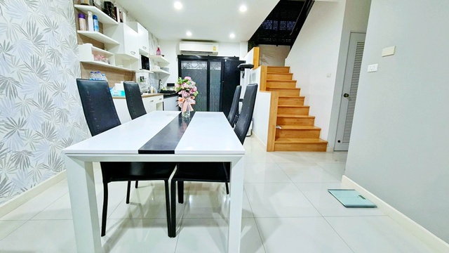 ประกาศฟรี! ซื้อ-ขาย-เช่า คอนโด บ้าน ทาวน์โฮม ที่ดิน และพื้นที่เชิงพาณิชย์ทั่วประเทศไทย ทุกทำเล ทุกงบประมาณ ไม่มีค่าใช้จ่าย ลงง่าย ขายไว เข้าถึงผู้ซื้อโดยตรง 4 252915pic3.jpg