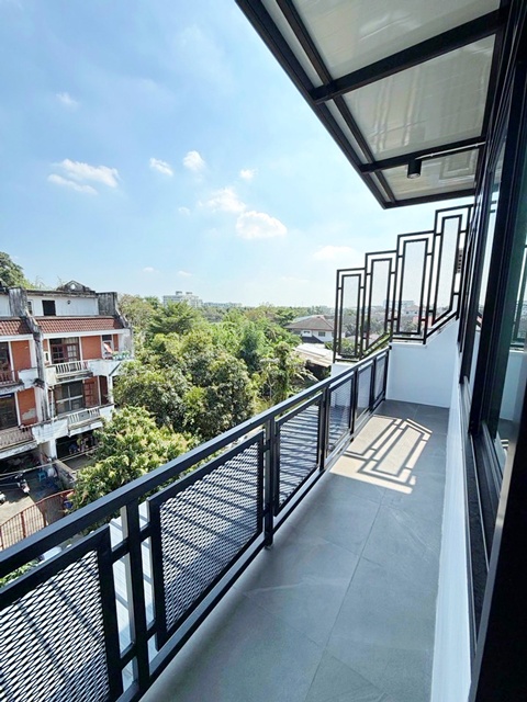 ประกาศฟรี! ซื้อ-ขาย-เช่า คอนโด บ้าน ทาวน์โฮม ที่ดิน และพื้นที่เชิงพาณิชย์ทั่วประเทศไทย ทุกทำเล ทุกงบประมาณ ไม่มีค่าใช้จ่าย ลงง่าย ขายไว เข้าถึงผู้ซื้อโดยตรง 5 252914pic4.jpg