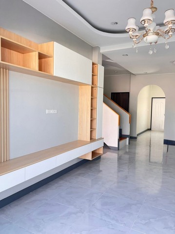 ประกาศฟรี! ซื้อ-ขาย-เช่า คอนโด บ้าน ทาวน์โฮม ที่ดิน และพื้นที่เชิงพาณิชย์ทั่วประเทศไทย ทุกทำเล ทุกงบประมาณ ไม่มีค่าใช้จ่าย ลงง่าย ขายไว เข้าถึงผู้ซื้อโดยตรง 5 315277pic4.jpg