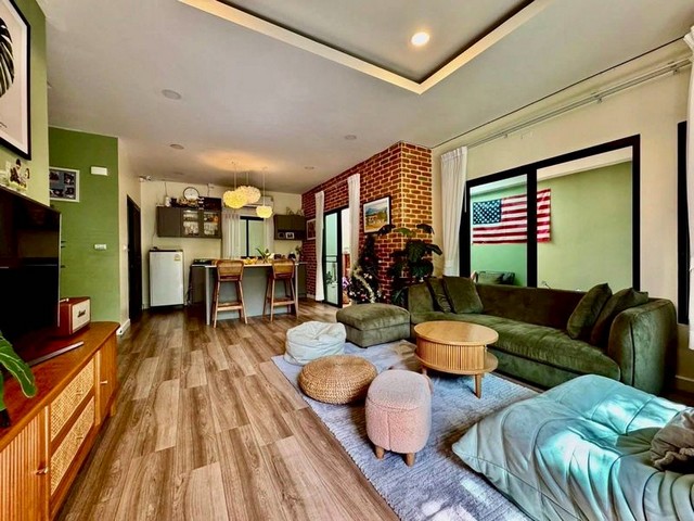 ประกาศฟรี! ซื้อ-ขาย-เช่า คอนโด บ้าน ทาวน์โฮม ที่ดิน และพื้นที่เชิงพาณิชย์ทั่วประเทศไทย ทุกทำเล ทุกงบประมาณ ไม่มีค่าใช้จ่าย ลงง่าย ขายไว เข้าถึงผู้ซื้อโดยตรง 4 315089pic3.jpg