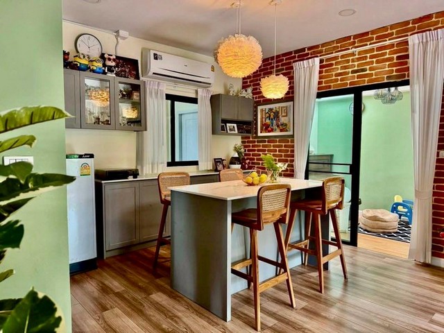 ประกาศฟรี! ซื้อ-ขาย-เช่า คอนโด บ้าน ทาวน์โฮม ที่ดิน และพื้นที่เชิงพาณิชย์ทั่วประเทศไทย ทุกทำเล ทุกงบประมาณ ไม่มีค่าใช้จ่าย ลงง่าย ขายไว เข้าถึงผู้ซื้อโดยตรง 5 315089pic4.jpg