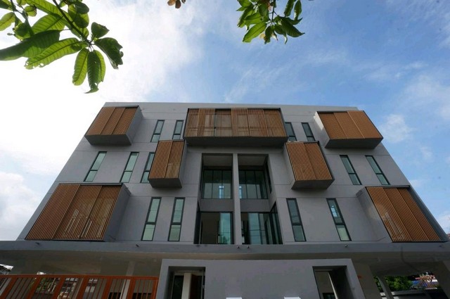 ประกาศฟรี! ซื้อ-ขาย-เช่า คอนโด บ้าน ทาวน์โฮม ที่ดิน และพื้นที่เชิงพาณิชย์ทั่วประเทศไทย ทุกทำเล ทุกงบประมาณ ไม่มีค่าใช้จ่าย ลงง่าย ขายไว เข้าถึงผู้ซื้อโดยตรง 2 513662pic1.jpg