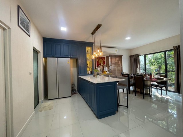 ประกาศฟรี! ซื้อ-ขาย-เช่า คอนโด บ้าน ทาวน์โฮม ที่ดิน และพื้นที่เชิงพาณิชย์ทั่วประเทศไทย ทุกทำเล ทุกงบประมาณ ไม่มีค่าใช้จ่าย ลงง่าย ขายไว เข้าถึงผู้ซื้อโดยตรง 5 487748pic4.jpg