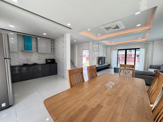 ประกาศฟรี! ซื้อ-ขาย-เช่า คอนโด บ้าน ทาวน์โฮม ที่ดิน และพื้นที่เชิงพาณิชย์ทั่วประเทศไทย ทุกทำเล ทุกงบประมาณ ไม่มีค่าใช้จ่าย ลงง่าย ขายไว เข้าถึงผู้ซื้อโดยตรง 5 296547pic4.jpg