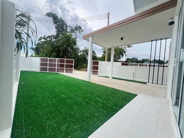 ประกาศฟรี! ซื้อ-ขาย-เช่า คอนโด บ้าน ทาวน์โฮม ที่ดิน และพื้นที่เชิงพาณิชย์ทั่วประเทศไทย ทุกทำเล ทุกงบประมาณ ไม่มีค่าใช้จ่าย ลงง่าย ขายไว เข้าถึงผู้ซื้อโดยตรง 3 296532pic2.jpg