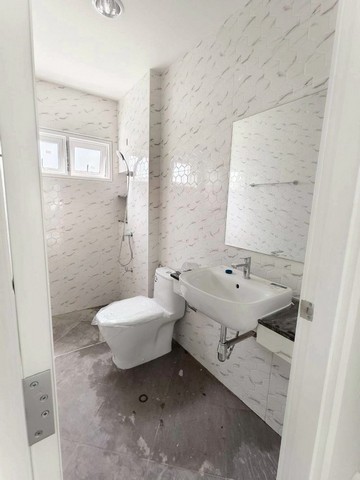 ประกาศฟรี! ซื้อ-ขาย-เช่า คอนโด บ้าน ทาวน์โฮม ที่ดิน และพื้นที่เชิงพาณิชย์ทั่วประเทศไทย ทุกทำเล ทุกงบประมาณ ไม่มีค่าใช้จ่าย ลงง่าย ขายไว เข้าถึงผู้ซื้อโดยตรง 4 253029pic3.jpg