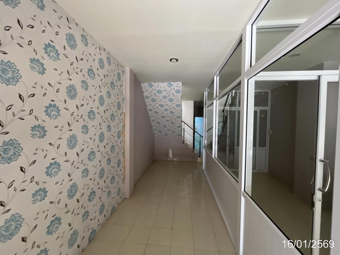 ประกาศฟรี! ซื้อ-ขาย-เช่า คอนโด บ้าน ทาวน์โฮม ที่ดิน และพื้นที่เชิงพาณิชย์ทั่วประเทศไทย ทุกทำเล ทุกงบประมาณ ไม่มีค่าใช้จ่าย ลงง่าย ขายไว เข้าถึงผู้ซื้อโดยตรง 4 253022pic3.jpg