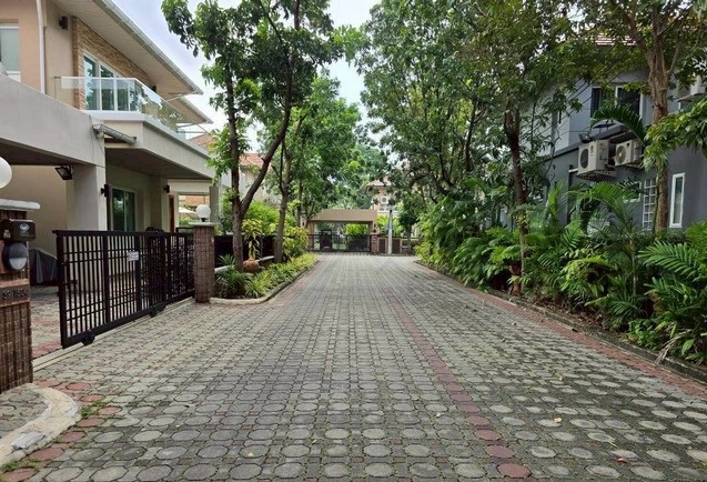 ประกาศฟรี! ซื้อ-ขาย-เช่า คอนโด บ้าน ทาวน์โฮม ที่ดิน และพื้นที่เชิงพาณิชย์ทั่วประเทศไทย ทุกทำเล ทุกงบประมาณ ไม่มีค่าใช้จ่าย ลงง่าย ขายไว เข้าถึงผู้ซื้อโดยตรง 3 507182pic2.jpg