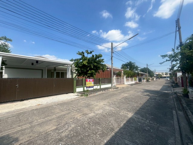 ประกาศฟรี! ซื้อ-ขาย-เช่า คอนโด บ้าน ทาวน์โฮม ที่ดิน และพื้นที่เชิงพาณิชย์ทั่วประเทศไทย ทุกทำเล ทุกงบประมาณ ไม่มีค่าใช้จ่าย ลงง่าย ขายไว เข้าถึงผู้ซื้อโดยตรง 3 514614pic2.jpg