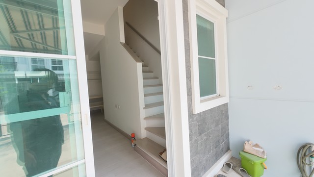 ประกาศฟรี! ซื้อ-ขาย-เช่า คอนโด บ้าน ทาวน์โฮม ที่ดิน และพื้นที่เชิงพาณิชย์ทั่วประเทศไทย ทุกทำเล ทุกงบประมาณ ไม่มีค่าใช้จ่าย ลงง่าย ขายไว เข้าถึงผู้ซื้อโดยตรง 3 253133pic2.jpg