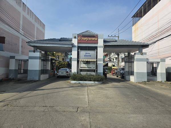 ประกาศฟรี! ซื้อ-ขาย-เช่า คอนโด บ้าน ทาวน์โฮม ที่ดิน และพื้นที่เชิงพาณิชย์ทั่วประเทศไทย ทุกทำเล ทุกงบประมาณ ไม่มีค่าใช้จ่าย ลงง่าย ขายไว เข้าถึงผู้ซื้อโดยตรง 2 514429pic1.jpg