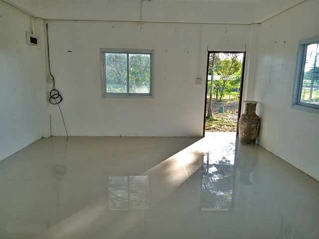 ประกาศฟรี! ซื้อ-ขาย-เช่า คอนโด บ้าน ทาวน์โฮม ที่ดิน และพื้นที่เชิงพาณิชย์ทั่วประเทศไทย ทุกทำเล ทุกงบประมาณ ไม่มีค่าใช้จ่าย ลงง่าย ขายไว เข้าถึงผู้ซื้อโดยตรง 5 252945pic4.jpg