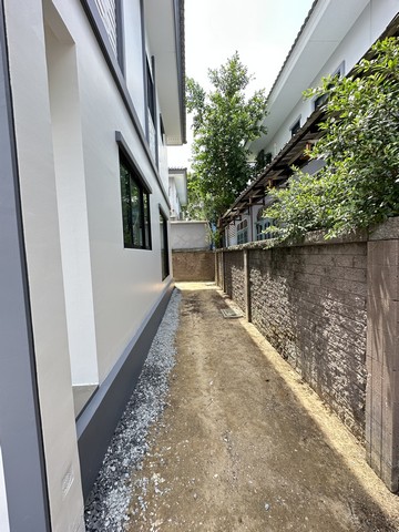 ประกาศฟรี! ซื้อ-ขาย-เช่า คอนโด บ้าน ทาวน์โฮม ที่ดิน และพื้นที่เชิงพาณิชย์ทั่วประเทศไทย ทุกทำเล ทุกงบประมาณ ไม่มีค่าใช้จ่าย ลงง่าย ขายไว เข้าถึงผู้ซื้อโดยตรง 4 253125pic3.jpg