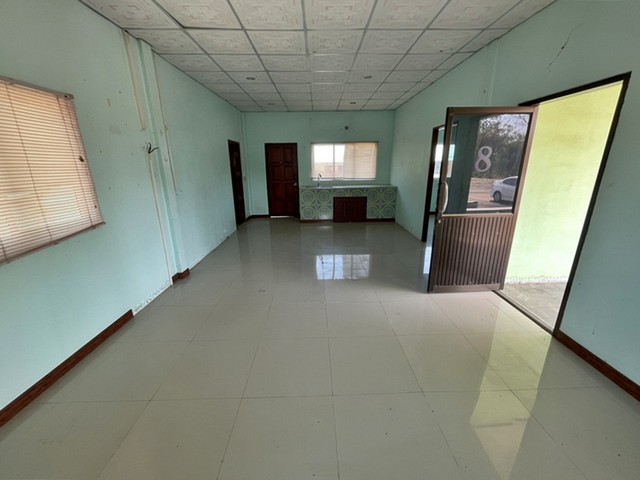 ประกาศฟรี! ซื้อ-ขาย-เช่า คอนโด บ้าน ทาวน์โฮม ที่ดิน และพื้นที่เชิงพาณิชย์ทั่วประเทศไทย ทุกทำเล ทุกงบประมาณ ไม่มีค่าใช้จ่าย ลงง่าย ขายไว เข้าถึงผู้ซื้อโดยตรง 5 252263pic4.jpg