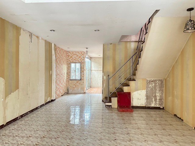 ประกาศฟรี! ซื้อ-ขาย-เช่า คอนโด บ้าน ทาวน์โฮม ที่ดิน และพื้นที่เชิงพาณิชย์ทั่วประเทศไทย ทุกทำเล ทุกงบประมาณ ไม่มีค่าใช้จ่าย ลงง่าย ขายไว เข้าถึงผู้ซื้อโดยตรง 4 253113pic3.jpg