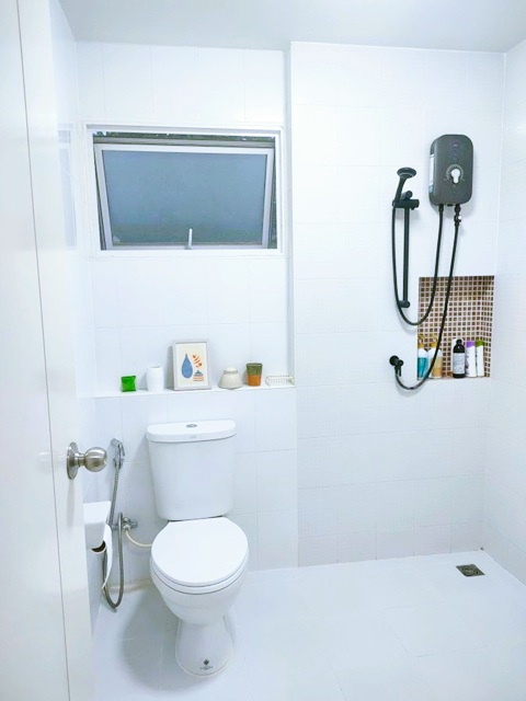 ประกาศฟรี! ซื้อ-ขาย-เช่า คอนโด บ้าน ทาวน์โฮม ที่ดิน และพื้นที่เชิงพาณิชย์ทั่วประเทศไทย ทุกทำเล ทุกงบประมาณ ไม่มีค่าใช้จ่าย ลงง่าย ขายไว เข้าถึงผู้ซื้อโดยตรง 5 253063pic4.jpg