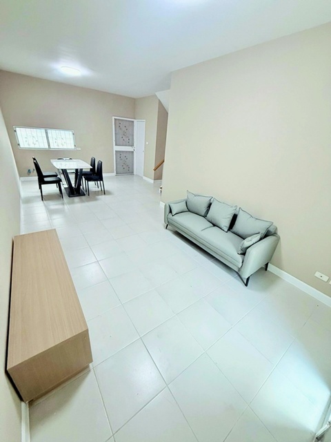 ประกาศฟรี! ซื้อ-ขาย-เช่า คอนโด บ้าน ทาวน์โฮม ที่ดิน และพื้นที่เชิงพาณิชย์ทั่วประเทศไทย ทุกทำเล ทุกงบประมาณ ไม่มีค่าใช้จ่าย ลงง่าย ขายไว เข้าถึงผู้ซื้อโดยตรง 3 252939pic2.jpg