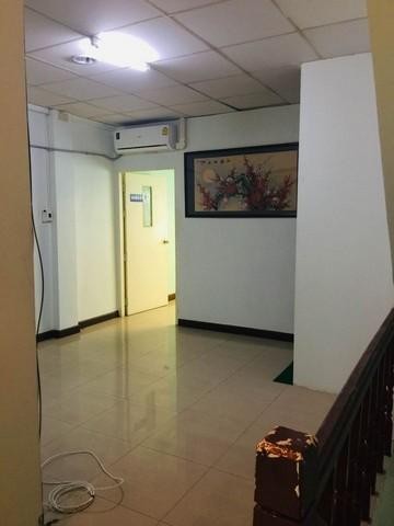 ประกาศฟรี! ซื้อ-ขาย-เช่า คอนโด บ้าน ทาวน์โฮม ที่ดิน และพื้นที่เชิงพาณิชย์ทั่วประเทศไทย ทุกทำเล ทุกงบประมาณ ไม่มีค่าใช้จ่าย ลงง่าย ขายไว เข้าถึงผู้ซื้อโดยตรง 5 273667pic4.jpg