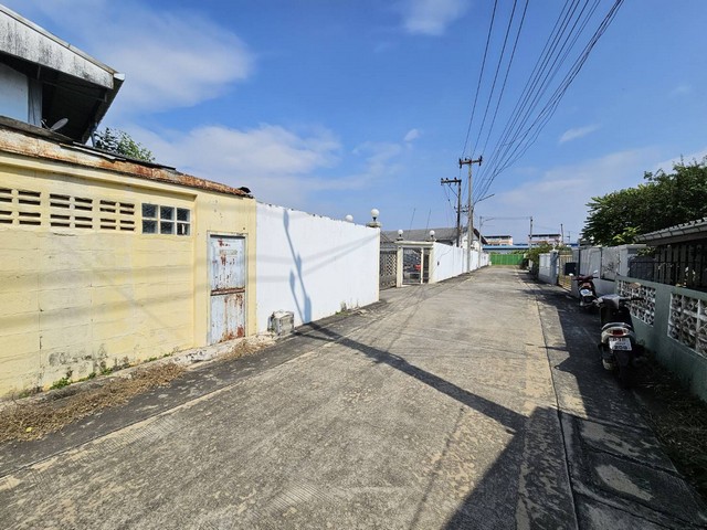 ประกาศฟรี! ซื้อ-ขาย-เช่า คอนโด บ้าน ทาวน์โฮม ที่ดิน และพื้นที่เชิงพาณิชย์ทั่วประเทศไทย ทุกทำเล ทุกงบประมาณ ไม่มีค่าใช้จ่าย ลงง่าย ขายไว เข้าถึงผู้ซื้อโดยตรง 4 315480pic3.jpg