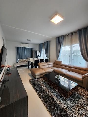 ประกาศฟรี! ซื้อ-ขาย-เช่า คอนโด บ้าน ทาวน์โฮม ที่ดิน และพื้นที่เชิงพาณิชย์ทั่วประเทศไทย ทุกทำเล ทุกงบประมาณ ไม่มีค่าใช้จ่าย ลงง่าย ขายไว เข้าถึงผู้ซื้อโดยตรง 4 273666pic3.jpg