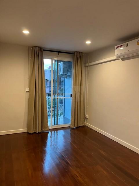 ประกาศฟรี! ซื้อ-ขาย-เช่า คอนโด บ้าน ทาวน์โฮม ที่ดิน และพื้นที่เชิงพาณิชย์ทั่วประเทศไทย ทุกทำเล ทุกงบประมาณ ไม่มีค่าใช้จ่าย ลงง่าย ขายไว เข้าถึงผู้ซื้อโดยตรง 4 514605pic3.jpg