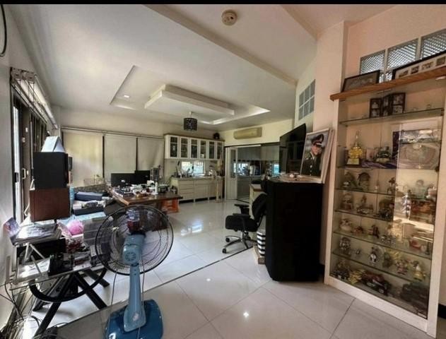 ประกาศฟรี! ซื้อ-ขาย-เช่า คอนโด บ้าน ทาวน์โฮม ที่ดิน และพื้นที่เชิงพาณิชย์ทั่วประเทศไทย ทุกทำเล ทุกงบประมาณ ไม่มีค่าใช้จ่าย ลงง่าย ขายไว เข้าถึงผู้ซื้อโดยตรง 2 273546pic1.jpg