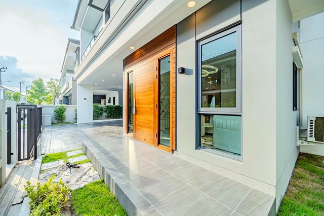 ประกาศฟรี! ซื้อ-ขาย-เช่า คอนโด บ้าน ทาวน์โฮม ที่ดิน และพื้นที่เชิงพาณิชย์ทั่วประเทศไทย ทุกทำเล ทุกงบประมาณ ไม่มีค่าใช้จ่าย ลงง่าย ขายไว เข้าถึงผู้ซื้อโดยตรง 4 253240pic3.jpg