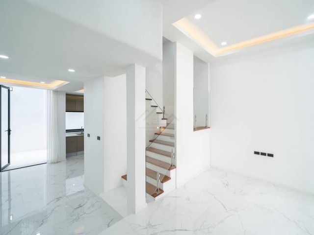 ประกาศฟรี! ซื้อ-ขาย-เช่า คอนโด บ้าน ทาวน์โฮม ที่ดิน และพื้นที่เชิงพาณิชย์ทั่วประเทศไทย ทุกทำเล ทุกงบประมาณ ไม่มีค่าใช้จ่าย ลงง่าย ขายไว เข้าถึงผู้ซื้อโดยตรง 4 495283pic3.jpg