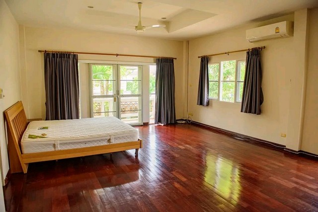 ประกาศฟรี! ซื้อ-ขาย-เช่า คอนโด บ้าน ทาวน์โฮม ที่ดิน และพื้นที่เชิงพาณิชย์ทั่วประเทศไทย ทุกทำเล ทุกงบประมาณ ไม่มีค่าใช้จ่าย ลงง่าย ขายไว เข้าถึงผู้ซื้อโดยตรง 5 514868pic4.jpg