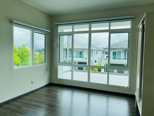 ประกาศฟรี! ซื้อ-ขาย-เช่า คอนโด บ้าน ทาวน์โฮม ที่ดิน และพื้นที่เชิงพาณิชย์ทั่วประเทศไทย ทุกทำเล ทุกงบประมาณ ไม่มีค่าใช้จ่าย ลงง่าย ขายไว เข้าถึงผู้ซื้อโดยตรง 5 253839pic4.jpg