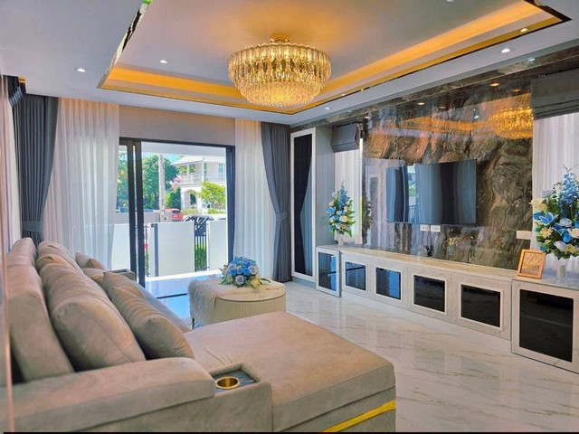 ประกาศฟรี! ซื้อ-ขาย-เช่า คอนโด บ้าน ทาวน์โฮม ที่ดิน และพื้นที่เชิงพาณิชย์ทั่วประเทศไทย ทุกทำเล ทุกงบประมาณ ไม่มีค่าใช้จ่าย ลงง่าย ขายไว เข้าถึงผู้ซื้อโดยตรง 5 253821pic4.jpg