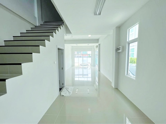 ประกาศฟรี! ซื้อ-ขาย-เช่า คอนโด บ้าน ทาวน์โฮม ที่ดิน และพื้นที่เชิงพาณิชย์ทั่วประเทศไทย ทุกทำเล ทุกงบประมาณ ไม่มีค่าใช้จ่าย ลงง่าย ขายไว เข้าถึงผู้ซื้อโดยตรง 3 253863pic2.jpg