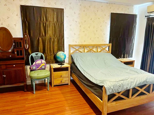 ประกาศฟรี! ซื้อ-ขาย-เช่า คอนโด บ้าน ทาวน์โฮม ที่ดิน และพื้นที่เชิงพาณิชย์ทั่วประเทศไทย ทุกทำเล ทุกงบประมาณ ไม่มีค่าใช้จ่าย ลงง่าย ขายไว เข้าถึงผู้ซื้อโดยตรง 5 253237pic4.jpg