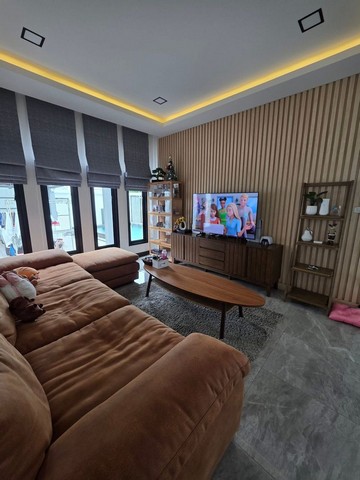 ประกาศฟรี! ซื้อ-ขาย-เช่า คอนโด บ้าน ทาวน์โฮม ที่ดิน และพื้นที่เชิงพาณิชย์ทั่วประเทศไทย ทุกทำเล ทุกงบประมาณ ไม่มีค่าใช้จ่าย ลงง่าย ขายไว เข้าถึงผู้ซื้อโดยตรง 3 296703pic2.jpg