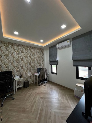 ประกาศฟรี! ซื้อ-ขาย-เช่า คอนโด บ้าน ทาวน์โฮม ที่ดิน และพื้นที่เชิงพาณิชย์ทั่วประเทศไทย ทุกทำเล ทุกงบประมาณ ไม่มีค่าใช้จ่าย ลงง่าย ขายไว เข้าถึงผู้ซื้อโดยตรง 5 296703pic4.jpg