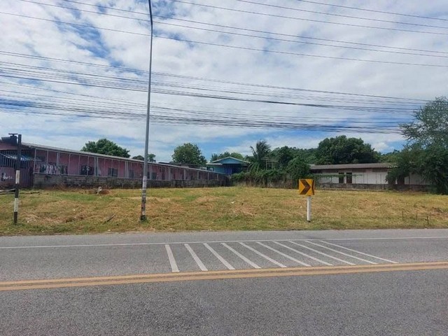 ประกาศฟรี! ซื้อ-ขาย-เช่า คอนโด บ้าน ทาวน์โฮม ที่ดิน และพื้นที่เชิงพาณิชย์ทั่วประเทศไทย ทุกทำเล ทุกงบประมาณ ไม่มีค่าใช้จ่าย ลงง่าย ขายไว เข้าถึงผู้ซื้อโดยตรง 4 296691pic3.jpg