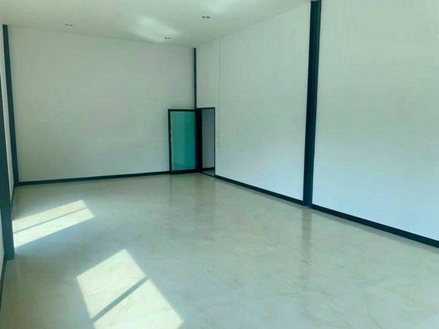 ประกาศฟรี! ซื้อ-ขาย-เช่า คอนโด บ้าน ทาวน์โฮม ที่ดิน และพื้นที่เชิงพาณิชย์ทั่วประเทศไทย ทุกทำเล ทุกงบประมาณ ไม่มีค่าใช้จ่าย ลงง่าย ขายไว เข้าถึงผู้ซื้อโดยตรง 5 296689pic4.jpg