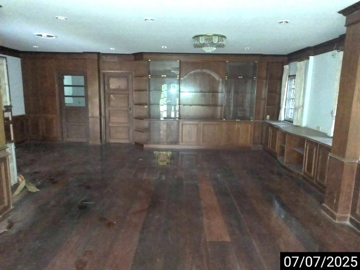 ประกาศฟรี! ซื้อ-ขาย-เช่า คอนโด บ้าน ทาวน์โฮม ที่ดิน และพื้นที่เชิงพาณิชย์ทั่วประเทศไทย ทุกทำเล ทุกงบประมาณ ไม่มีค่าใช้จ่าย ลงง่าย ขายไว เข้าถึงผู้ซื้อโดยตรง 5 253143pic4.jpg