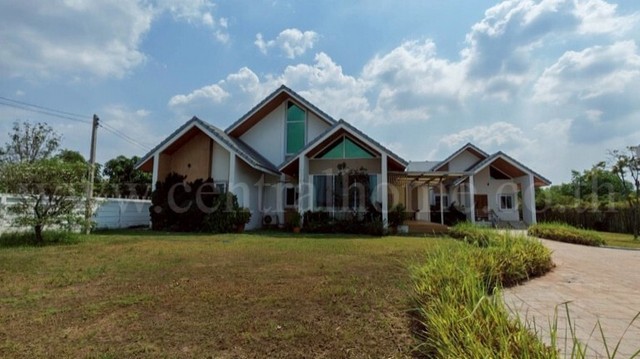 ประกาศฟรี! ซื้อ-ขาย-เช่า คอนโด บ้าน ทาวน์โฮม ที่ดิน และพื้นที่เชิงพาณิชย์ทั่วประเทศไทย ทุกทำเล ทุกงบประมาณ ไม่มีค่าใช้จ่าย ลงง่าย ขายไว เข้าถึงผู้ซื้อโดยตรง 2 253911pic1.jpg