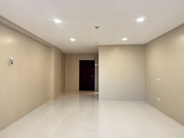 ประกาศฟรี! ซื้อ-ขาย-เช่า คอนโด บ้าน ทาวน์โฮม ที่ดิน และพื้นที่เชิงพาณิชย์ทั่วประเทศไทย ทุกทำเล ทุกงบประมาณ ไม่มีค่าใช้จ่าย ลงง่าย ขายไว เข้าถึงผู้ซื้อโดยตรง 5 315643pic4.jpg