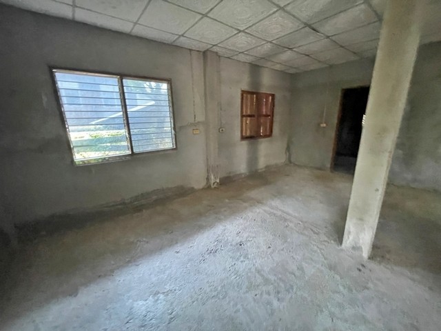 ประกาศฟรี! ซื้อ-ขาย-เช่า คอนโด บ้าน ทาวน์โฮม ที่ดิน และพื้นที่เชิงพาณิชย์ทั่วประเทศไทย ทุกทำเล ทุกงบประมาณ ไม่มีค่าใช้จ่าย ลงง่าย ขายไว เข้าถึงผู้ซื้อโดยตรง 5 253170pic4.jpg