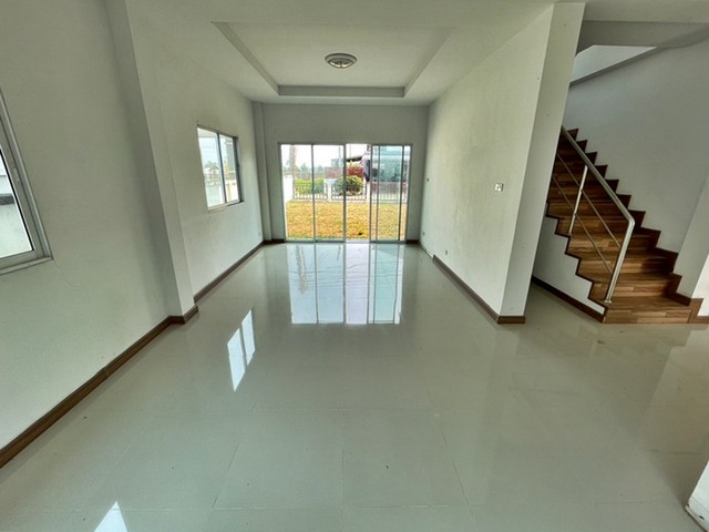 ประกาศฟรี! ซื้อ-ขาย-เช่า คอนโด บ้าน ทาวน์โฮม ที่ดิน และพื้นที่เชิงพาณิชย์ทั่วประเทศไทย ทุกทำเล ทุกงบประมาณ ไม่มีค่าใช้จ่าย ลงง่าย ขายไว เข้าถึงผู้ซื้อโดยตรง 4 252308pic3.jpg