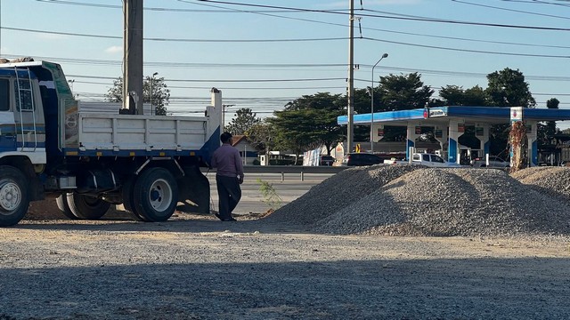 ประกาศฟรี! ซื้อ-ขาย-เช่า คอนโด บ้าน ทาวน์โฮม ที่ดิน และพื้นที่เชิงพาณิชย์ทั่วประเทศไทย ทุกทำเล ทุกงบประมาณ ไม่มีค่าใช้จ่าย ลงง่าย ขายไว เข้าถึงผู้ซื้อโดยตรง 4 315701pic3.jpg