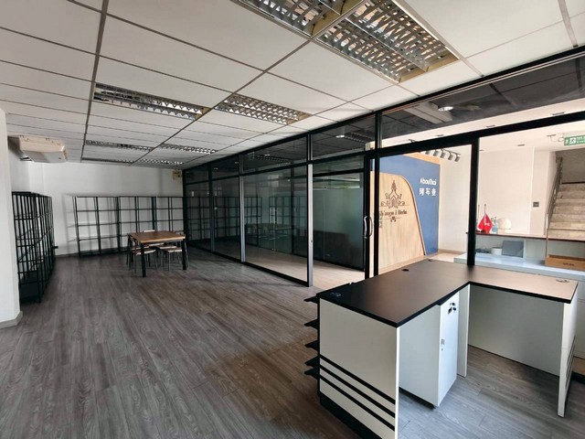 ประกาศฟรี! ซื้อ-ขาย-เช่า คอนโด บ้าน ทาวน์โฮม ที่ดิน และพื้นที่เชิงพาณิชย์ทั่วประเทศไทย ทุกทำเล ทุกงบประมาณ ไม่มีค่าใช้จ่าย ลงง่าย ขายไว เข้าถึงผู้ซื้อโดยตรง 5 515252pic4.jpg