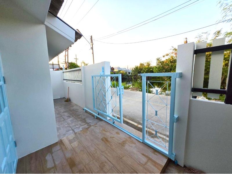 ประกาศฟรี! ซื้อ-ขาย-เช่า คอนโด บ้าน ทาวน์โฮม ที่ดิน และพื้นที่เชิงพาณิชย์ทั่วประเทศไทย ทุกทำเล ทุกงบประมาณ ไม่มีค่าใช้จ่าย ลงง่าย ขายไว เข้าถึงผู้ซื้อโดยตรง 4 315700pic3.jpg